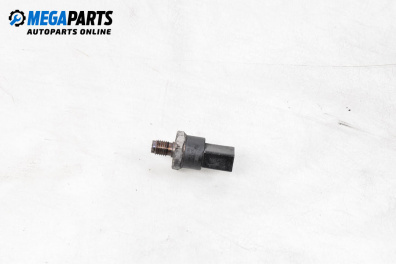 Senzor presiune combustibil for Mercedes-Benz CLK-Class Coupe (C209) (06.2002 - 05.2009)