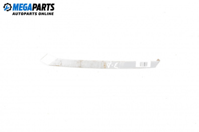 Material profilat for Mercedes-Benz 124 Sedan (12.1984 - 06.1993), sedan, position: dreaptă - spate