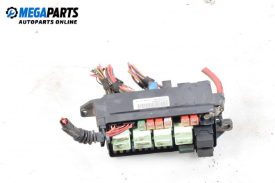 Sicherungskasten for Mini Hatchback I (R50, R53) (06.2001 - 09.2006) One, 90 hp