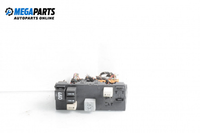 Fuse box for Audi A3 Hatchback II (05.2003 - 08.2012) 2.0 TDI 16V, 140 hp