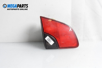 Innere bremsleuchte for Peugeot 406 Break (10.1996 - 10.2004), combi, position: links