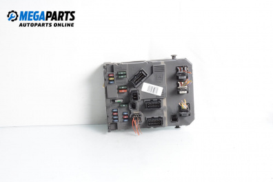 Fuse box for Peugeot 206 Hatchback (08.1998 - 12.2012) 1.4 i, 75 hp