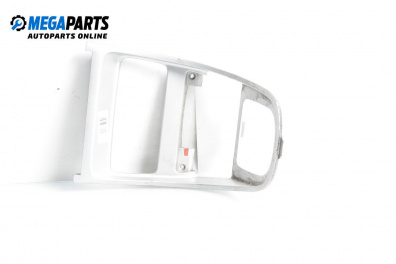Central console for Peugeot 307 Station Wagon (03.2002 - 12.2009)