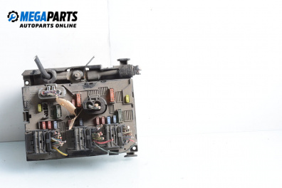 Fuse box for Peugeot 307 Station Wagon (03.2002 - 12.2009) 1.6 HDI 110, 109 hp