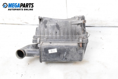 Carcasă filtru de aer for Opel Vectra B Sedan (09.1995 - 04.2002) 1.6 i