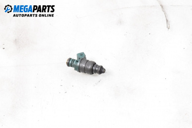 Duza benzină for Seat Ibiza II Hatchback (Facelift) (08.1999 - 02.2002) 1.6, 101 hp