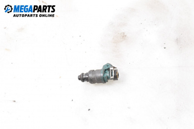 Duza benzină for Seat Ibiza II Hatchback (Facelift) (08.1999 - 02.2002) 1.6, 101 hp