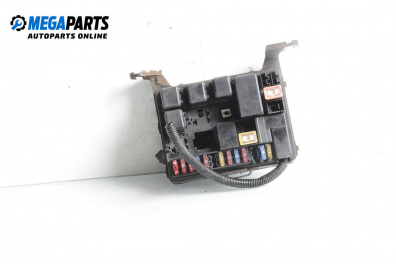 Tablou cu siguranțe for Opel Frontera A SUV (03.1992 - 10.1998) 2.3 TD (5JMWL4), 100 hp