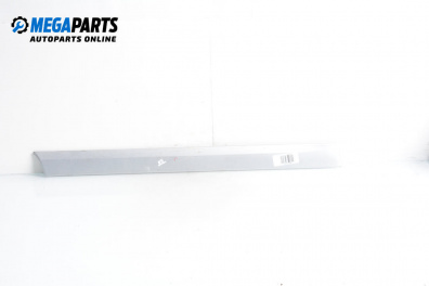 Material profilat for Audi A3 Hatchback II (05.2003 - 08.2012), hatchback, position: dreapta