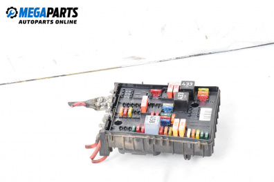 Fuse box for Audi A3 Hatchback II (05.2003 - 08.2012) 2.0 TDI 16V, 140 hp