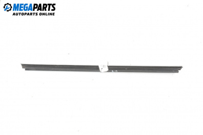 Fensterheber führungselement for Mercedes-Benz E-Class Sedan (W211) (03.2002 - 03.2009), 5 türen, sedan, position: links, vorderseite