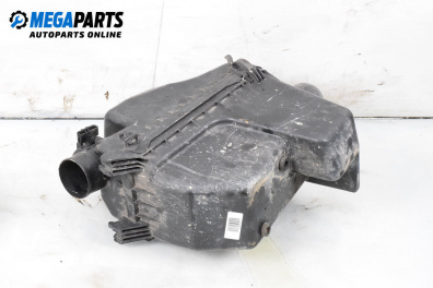 Filtergehäuse for Toyota RAV4 II SUV (06.2000 - 11.2005) 2.0 D-4D 4WD