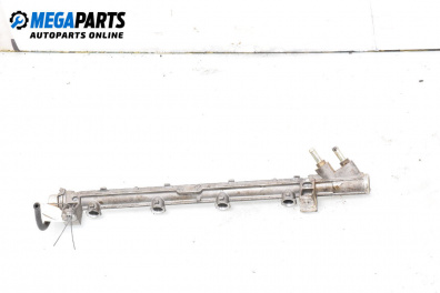 Fuel rail for Alfa Romeo 145 Hatchback (07.1994 - 01.2001) 1.4 i.e. 16V T.S., 103 hp