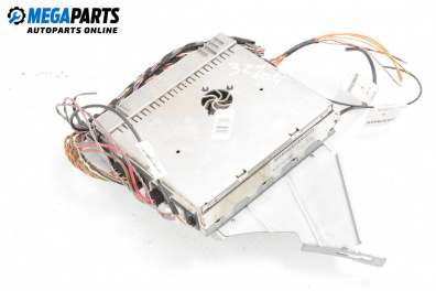 Amplifier for Mercedes-Benz CLS-Class Sedan (C219) (10.2004 - 02.2011)