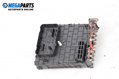 Sicherungskasten for Volkswagen Passat V Variant B6 (08.2005 - 11.2011) 2.0 TDI, 110 hp