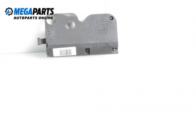 Interieur kunststoffbauteile unter dem armaturenbrett for Volkswagen Touareg SUV I (10.2002 - 01.2013), 5 türen, suv