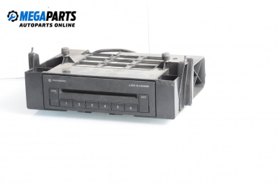 CD changer for Volkswagen Passat V Variant B6 (08.2005 - 11.2011)