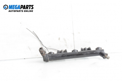 Rampă combustibil for Skoda Fabia I Hatchback (08.1999 - 03.2008) 1.2, 54 hp