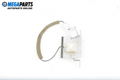 Amplificator antenă for Toyota Avensis II Station Wagon (04.2003 - 11.2008)