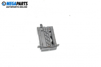 Getränkehalter for Toyota Avensis II Station Wagon (04.2003 - 11.2008)