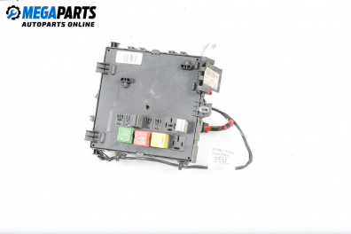 Fuse box for Opel Vectra C Sedan (04.2002 - 01.2009) 2.0 DTI 16V, 101 hp