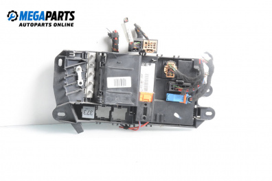 Fuse box for Audi A6 Avant C6 (03.2005 - 08.2011) 3.0 TDI quattro, 225 hp