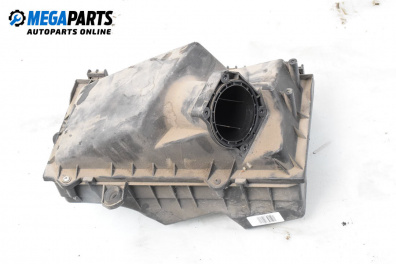 Carcasă filtru de aer for Volkswagen Golf IV Variant (05.1999 - 06.2006) 1.6
