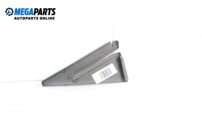Capac de plastic for Chevrolet Geo Strom Hatchback (01.1990 - 12.1993), 3 uși, hatchback