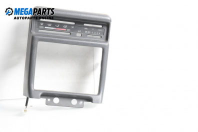 Central console for Chevrolet Geo Strom Hatchback (01.1990 - 12.1993)
