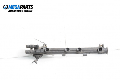 Benzin-einspritzleiste for Volkswagen Bora Sedan (10.1998 - 12.2013) 2.0, 115 hp