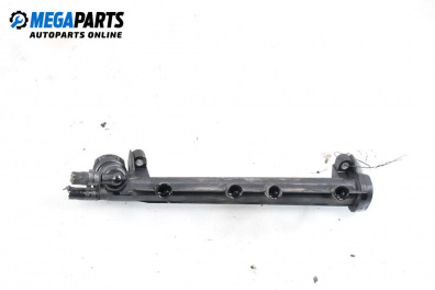 Fuel rail for Volkswagen Bora Sedan (10.1998 - 12.2013) 2.0, 115 hp