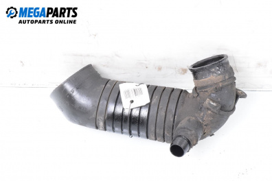 Furtun ondulat și fin pentru admisia aerului for Volkswagen Passat III Variant B5 (05.1997 - 12.2001) 1.9 TDI, 115 hp