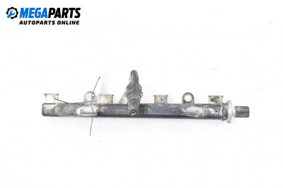 Fuel rail for Fiat Punto Hatchback II (09.1999 - 07.2012) 1.2 16V 80 (188.233, .235, .253, .255, .333, .353, .639...), 80 hp