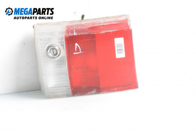 Innere bremsleuchte for Audi 80 Sedan B3 (06.1986 - 10.1991), sedan, position: rechts