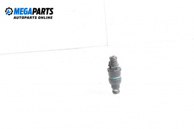 Gasoline fuel injector for BMW 5 Series E34 Sedan (12.1987 - 11.1995) 518 i, 113 hp
