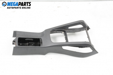 Consola centrală for Volkswagen Golf V Hatchback (10.2003 - 02.2009)