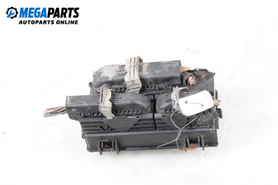 Fuse box for Fiat Punto Grande Punto (06.2005 - 07.2012) 1.3 D Multijet, 90 hp