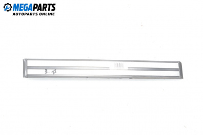 Innenschwelle for Mercedes-Benz E-Class Sedan (W210) (06.1995 - 08.2003), 5 türen, sedan, position: rechts, rückseite