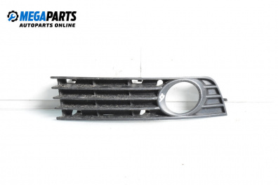 Capac proiector de ceață for Audi A4 Avant B6 (04.2001 - 12.2004), combi, position: dreapta