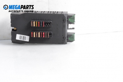 Fuse box for Mercedes-Benz Sprinter 3-t Box (903) (01.1995 - 05.2006) 312 D 2.9, 122 hp