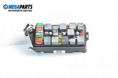 Tablou cu siguranțe for Chevrolet Equinox SUV I (04.2003 - 12.2009) 3.4 AWD, 188 hp