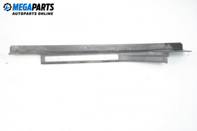 Capac de plastic for Mercedes-Benz C-Class Estate (S203) (03.2001 - 08.2007), 5 uși, combi