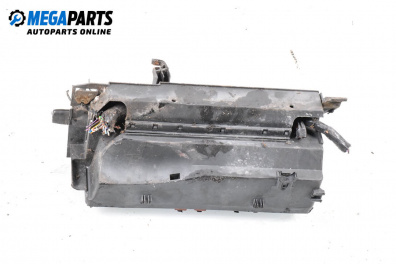 Sicherungskasten for Ford Fiesta IV Hatchback (08.1995 - 09.2002) 1.25 i 16V, 75 hp