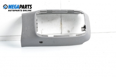 Consola centrală for Nissan Micra II Hatchback (01.1992 - 02.2003)