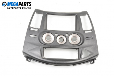 Zentralkonsole for Mitsubishi Grandis Minivan (03.2003 - 12.2011)