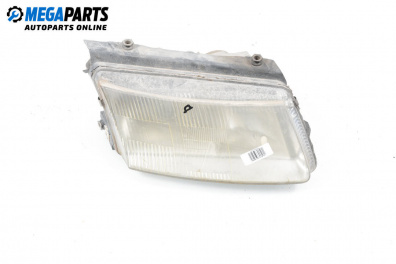 Far for Volkswagen Passat III Variant B5 (05.1997 - 12.2001), combi, position: dreapta