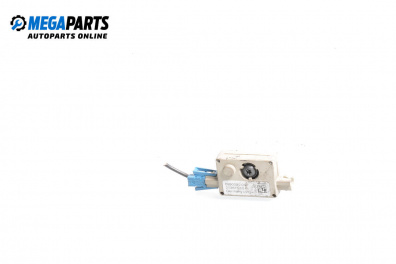 Antenna booster for BMW X3 Series E83 (01.2004 - 12.2011)