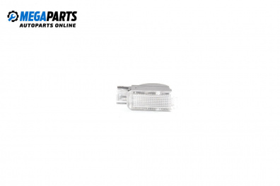 Interior courtesy light for Audi Q7 SUV I (03.2006 - 01.2016)
