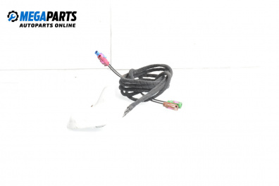 Antenna for Audi Q7 SUV I (03.2006 - 01.2016)