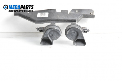 Hupen for Audi Q7 SUV I (03.2006 - 01.2016)